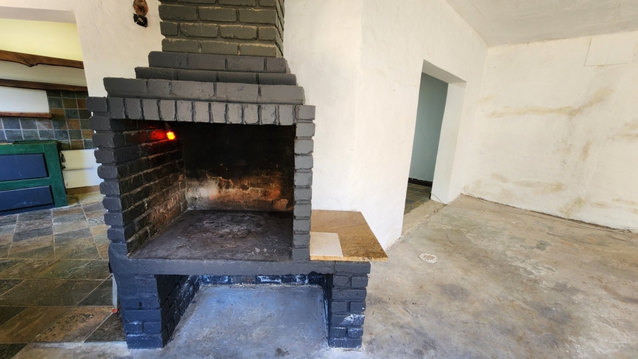 5 Bedroom Property for Sale in Island View Western Cape